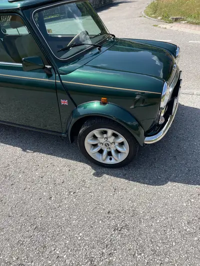 MINI One Knightsbridge 2000 — Classique British, 22'100 km seulement, collection privée — fianco