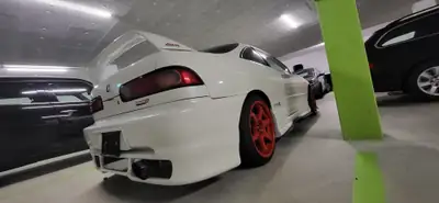 Honda Integra 1.8 16V — Coupé sportif des années 90, 190 ch dynamiques — intérieur