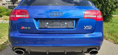 AUDI RS6 Avant V10 5.0L — Break haute performance, 580 ch et entretien récent AMAG — Miniature 7