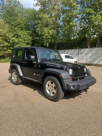 Jeep Wrangler 2.8 CRD Rubicon — Le SUV 4x4 légendaire, diesel robuste et économe — Miniature 7