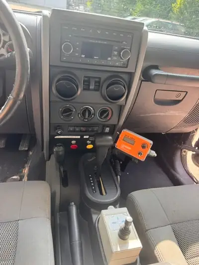 Jeep Wrangler 2.8 CRD Rubicon — Le SUV 4x4 légendaire, diesel robuste et économe — Miniature 10