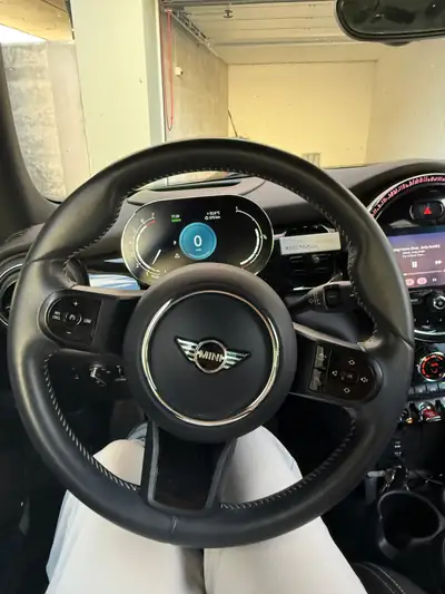 MINI Cooper 1.5i — Citadine dynamique, entretien récent, 58 000 km — intérieur