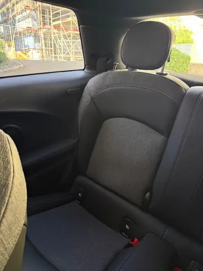 MINI Cooper 1.5i — Citadine dynamique, entretien récent, 58 000 km — détail