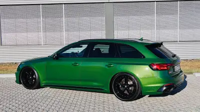 Audi RS4 Avant 2.9 V6 TFSI — Break sportif 450 ch, 128 500 km, sans sinistre — rear view