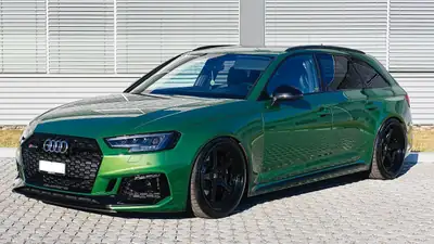 Audi RS4 Avant 2.9 V6 TFSI — Break sportif 450 ch, 128 500 km, sans sinistre — exterior view