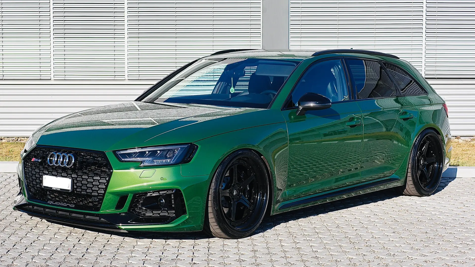 Audi RS4 Avant 2.9 V6 TFSI — Break sportif 450 ch, 128 500 km, sans sinistre