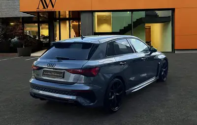 Audi RS3 Sportback 2.5 TFSI Quattro — 400 ch, Traction Intégrale, Seulement 19 900 km — Miniature 10