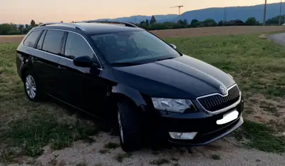 Skoda Octavia 2.0 TDI 150 — Berline Familiale Robuste, 114'000 km, Sans Sinistre — vue extérieure