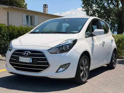 Hyundai iX20 1.6 Vertex Automatic — Monospace familial fiable, boîte auto et sièges chauffants — côté