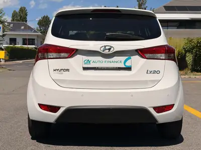 Hyundai iX20 1.6 Vertex Automatic — Monospace familial fiable, boîte auto et sièges chauffants — tableau de bord