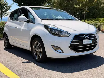 Hyundai iX20 1.6 Vertex Automatic — Monospace familial fiable, boîte auto et sièges chauffants — Miniature 8