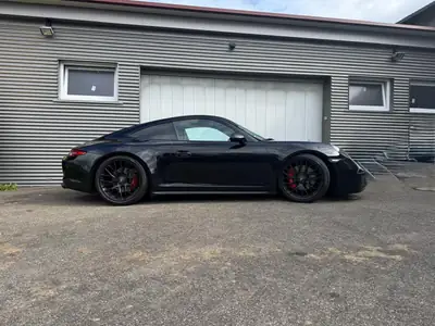 Porsche 911 3.8 Carrera GTS PDK — Coupé sportif affûté, 430 ch et suspension abaissée H&R — arrière