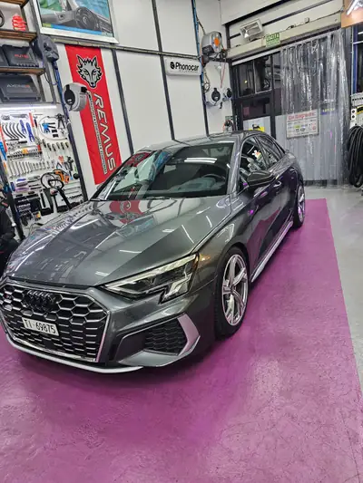 Audi S3 Sedan — 310 ch quattro avec upgrades omologués Fox, HJS, Eibach — tableau de bord