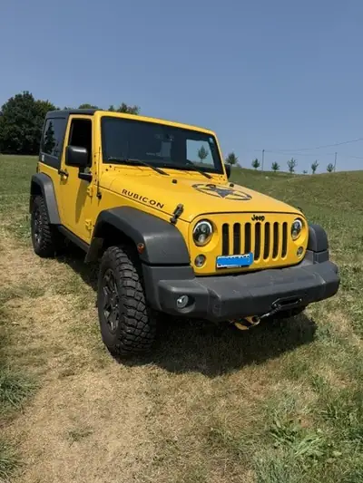 Jeep Wrangler Rubicon — SUV légendaire diesel 200 ch, traction intégrale incontournable — vista esterna