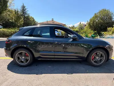 Porsche Macan Turbo Performance PDK — 440 ch, Traction intégrale, Cuir premium — Miniature 7