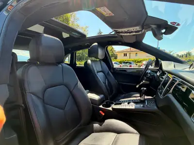 Porsche Macan Turbo Performance PDK — 440 ch, Traction intégrale, Cuir premium — Miniature 16
