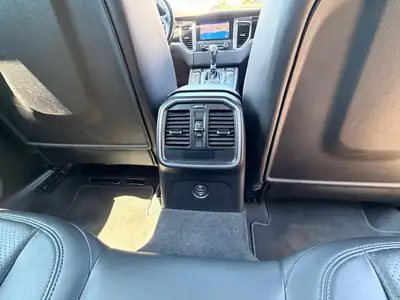 Porsche Macan Turbo Performance PDK — 440 ch, Traction intégrale, Cuir premium — Miniature 24