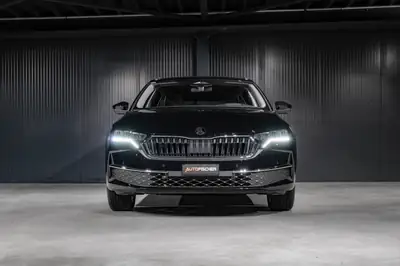 Skoda Octavia Combi 1.5 TSI mHEV — Hybride mild, autonomie étendue, quasi-neuf — arrière