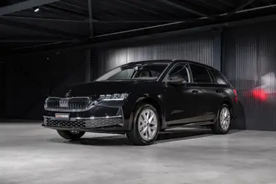 Skoda Octavia Combi 1.5 TSI mHEV — Hybride mild, autonomie étendue, quasi-neuf — intérieur