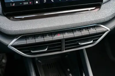 Skoda Octavia Combi 1.5 TSI mHEV — Hybride mild, autonomie étendue, quasi-neuf — Miniature 20
