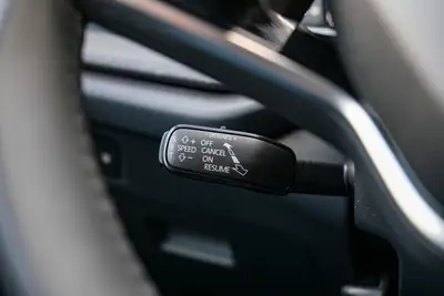 Skoda Octavia Combi 1.5 TSI mHEV — Hybride mild, autonomie étendue, quasi-neuf — Miniature 23