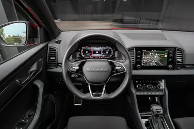 Skoda Karoq 2.0 TSI SportLine 4x4 — SUV polyvalent, garantie 5 ans, très faible kilométrage — Miniature 16