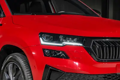Skoda Karoq 2.0 TSI SportLine 4x4 — SUV polyvalent, garantie 5 ans, très faible kilométrage — Miniature 27