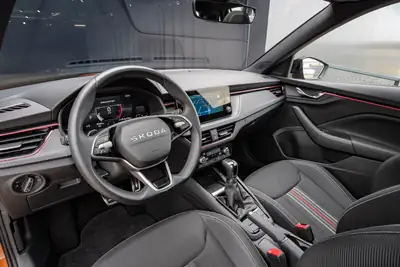 Skoda Kamiq 1.0 TSI Monte Carlo — SUV compact orange métallisé, faible kilométrage — Miniature 13