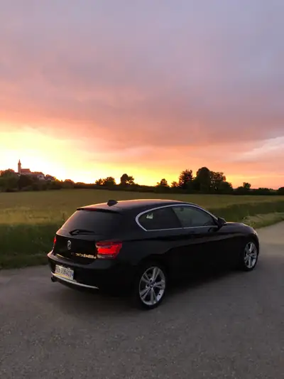 BMW 125i — Coupé sportif 3-portes, 218 ch et double équipement de roues — Miniatura 15