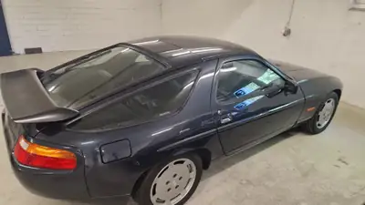 Porsche 928 S4 — Chef-d'œuvre des années 80, moteur 5L et boîte manuelle — Außenansicht