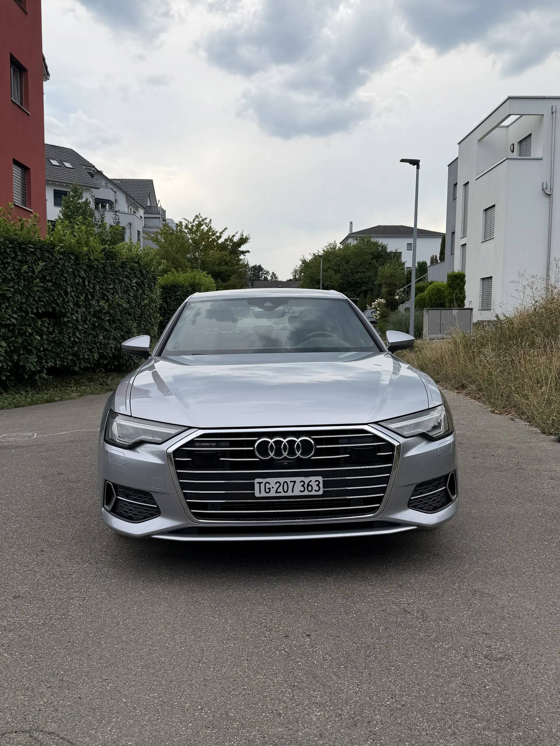 Audi A6 2.0 45 TFSI Quattro S-Tronic — Berline premium allemande, équipée S line, unfallfrei — Außenansicht