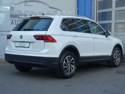 VW Tiguan 2.0 TDI SCR Sound 4Motion — SUV robuste, 4x4 intégral, faible consommation — tableau de bord