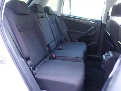 VW Tiguan 2.0 TDI SCR Sound 4Motion — SUV robuste, 4x4 intégral, faible consommation — Miniature 18