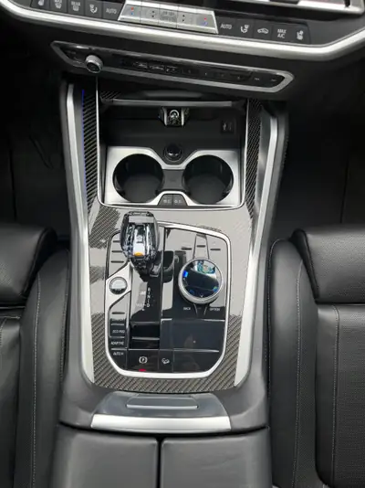 BMW X6 M50i 2020 — SUV coupé haute performance, 85 000 km seulement — Miniatura 14