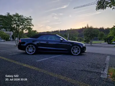 Audi S5 Cabriolet 3.0 V6 TFSI quattro — Roadster dynamique, entretien à jour — dettaglio