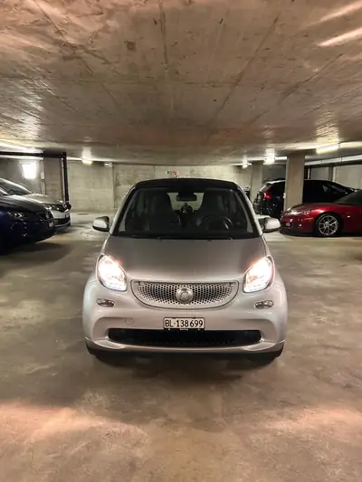 Smart Fortwo 2015 — Citadine compacte économique avec garantie, 119'000 km — Außenansicht