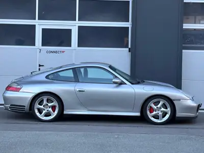 Porsche 911 Carrera 4S — Légendaire coupé sport, moteur révisionné, garantie jusqu'en 2027 — Miniatura 11