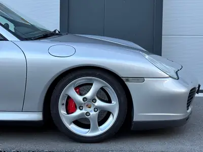 Porsche 911 Carrera 4S — Légendaire coupé sport, moteur révisionné, garantie jusqu'en 2027 — Miniatura 15