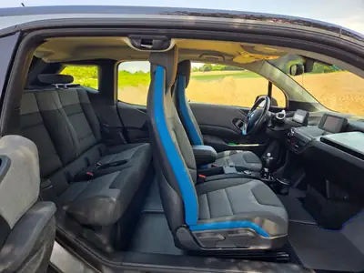 BMW i3 120 — Citadine électrique révolutionnaire, 55'000 km seulement — Heckansicht