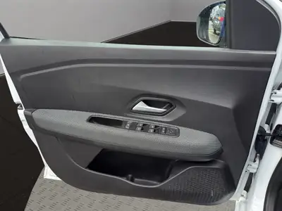 Dacia Sandero TCe 90 Expression 2025 — Citadine économique, garantie 36 mois et sans dégâts — Miniatura 12