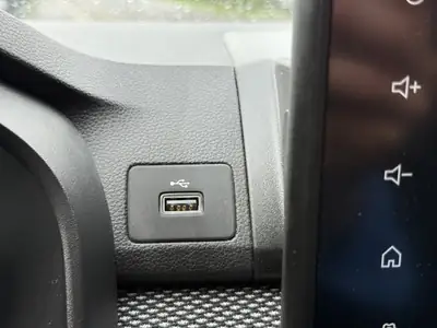 Dacia Sandero TCe 90 Expression 2025 — Citadine économique, garantie 36 mois et sans dégâts — Miniatura 24