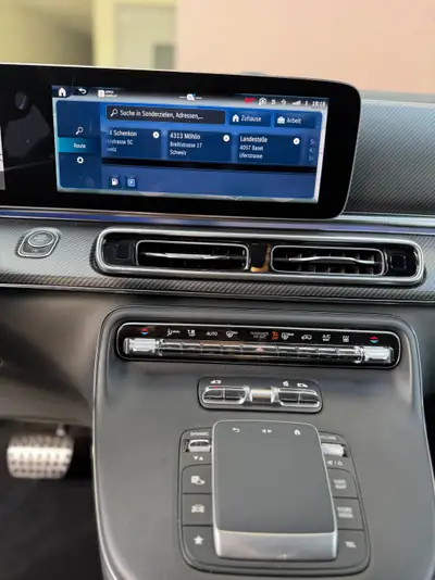 Mercedes-Benz V 300 AMG Avantgarde — Monospace premium diesel, 7500 km seulement — Miniature 7