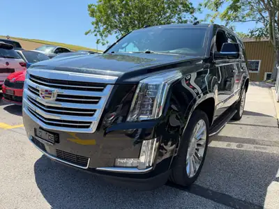 Cadillac Escalade 6.2 ESV Platinum — SUV 7 places prestige, 426 ch, expertise Suisse — côté