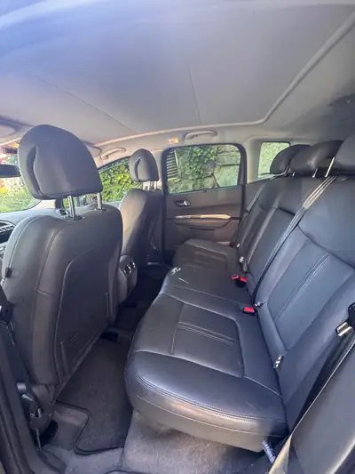 Peugeot 3008 2.0 HDi Hybrid4 — SUV compact hybride diesel, 155'000 km, sans sinistre — tableau de bord