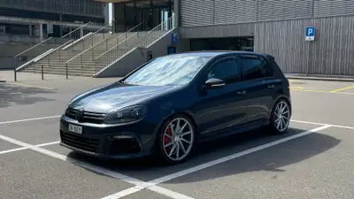 VW Golf 2.0 TSI R 4motion — Performance tuning, 270 ch et transmission intégrale — vue extérieure