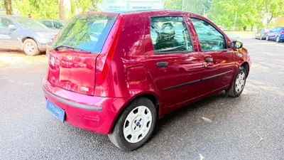 Fiat Punto 1.2 Active — Citadine fiable, entretien économique, sans sinistre — intérieur