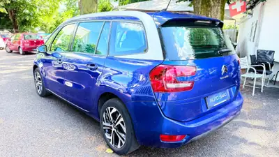 Citroën Grand C4 Picasso 1.2 PureTech Shine — Monospace familial, seulement 4'900 km — détail