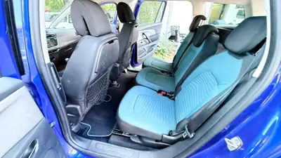 Citroën Grand C4 Picasso 1.2 PureTech Shine — Monospace familial, seulement 4'900 km — Miniature 12