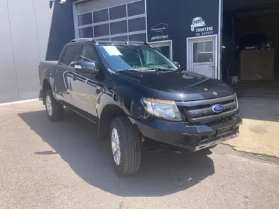 Ford Ranger 3.2 TDCi 4x4 Wildtrak — Pick-up robuste, motorisation puissante et polyvalence terrain — vue extérieure