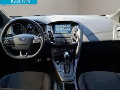 Ford Focus Station Wagon 1.5 TDCi 120 — Diesel économe, spacieux et fiable — Miniature 7